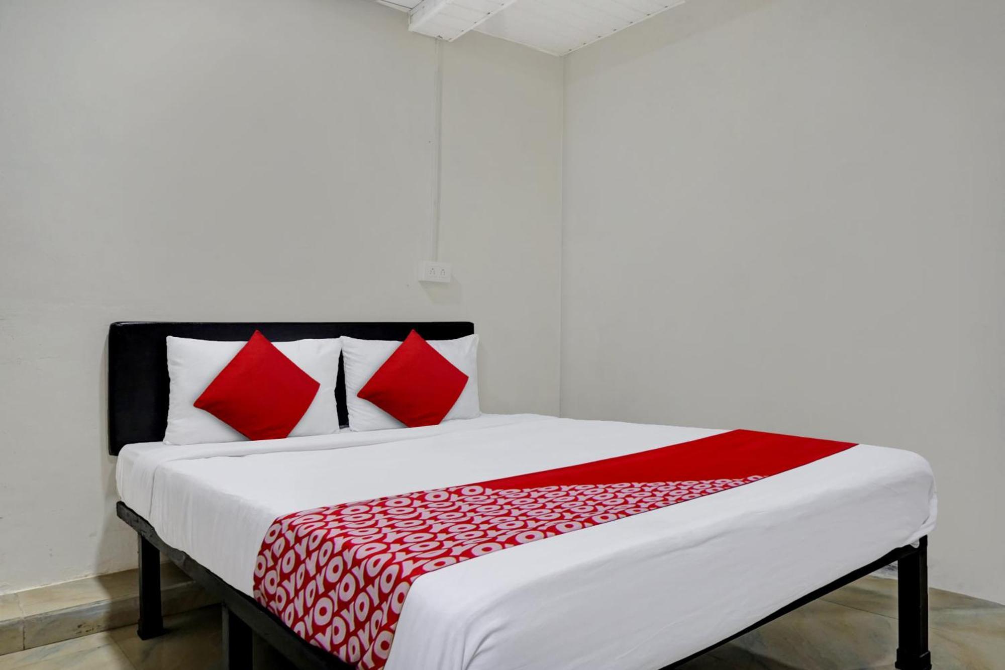 Hotel O Metro View Pimpri-Chinchwad Buitenkant foto
