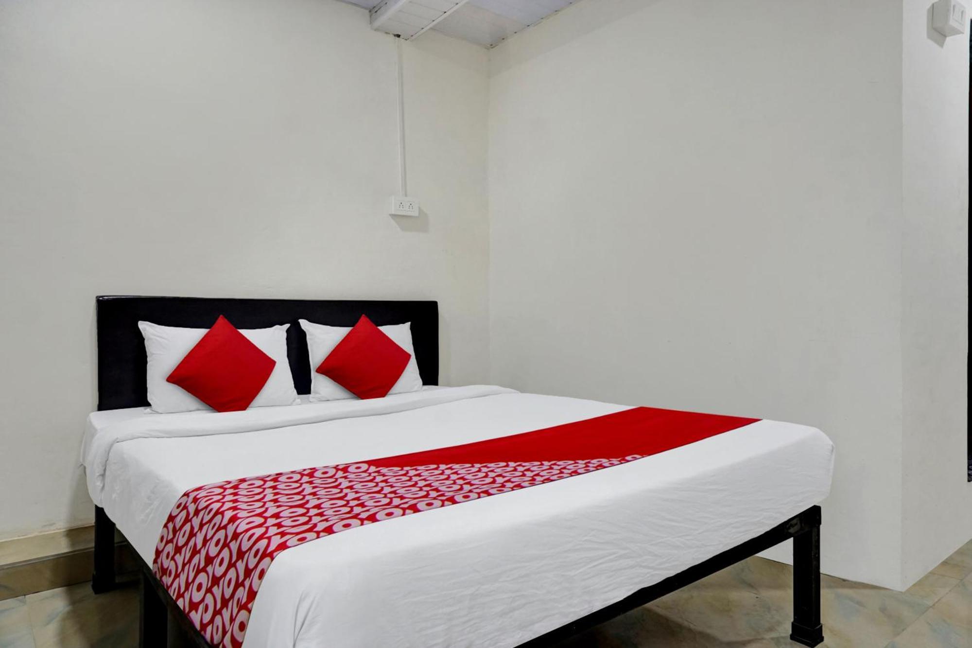 Hotel O Metro View Pimpri-Chinchwad Buitenkant foto