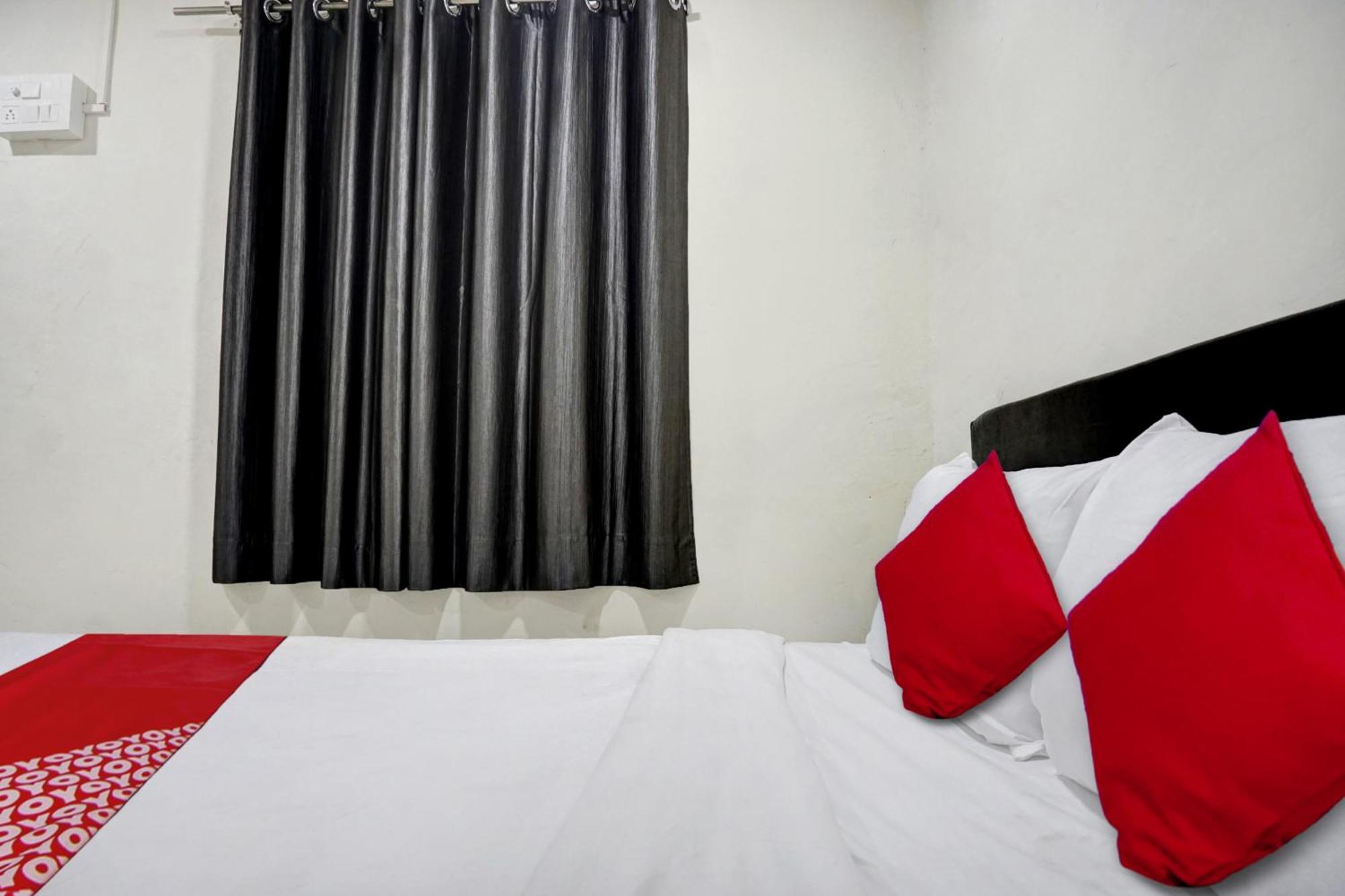 Hotel O Metro View Pimpri-Chinchwad Buitenkant foto