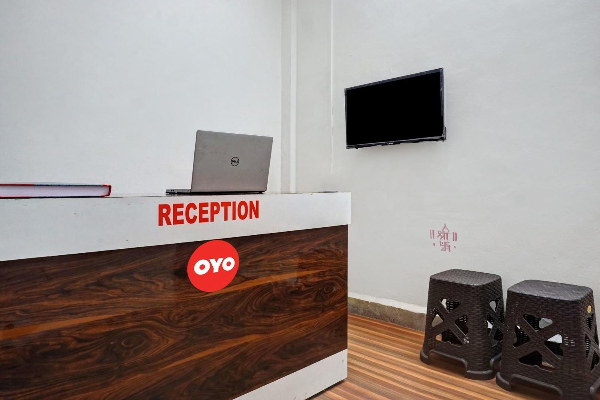 Hotel O Metro View Pimpri-Chinchwad Buitenkant foto