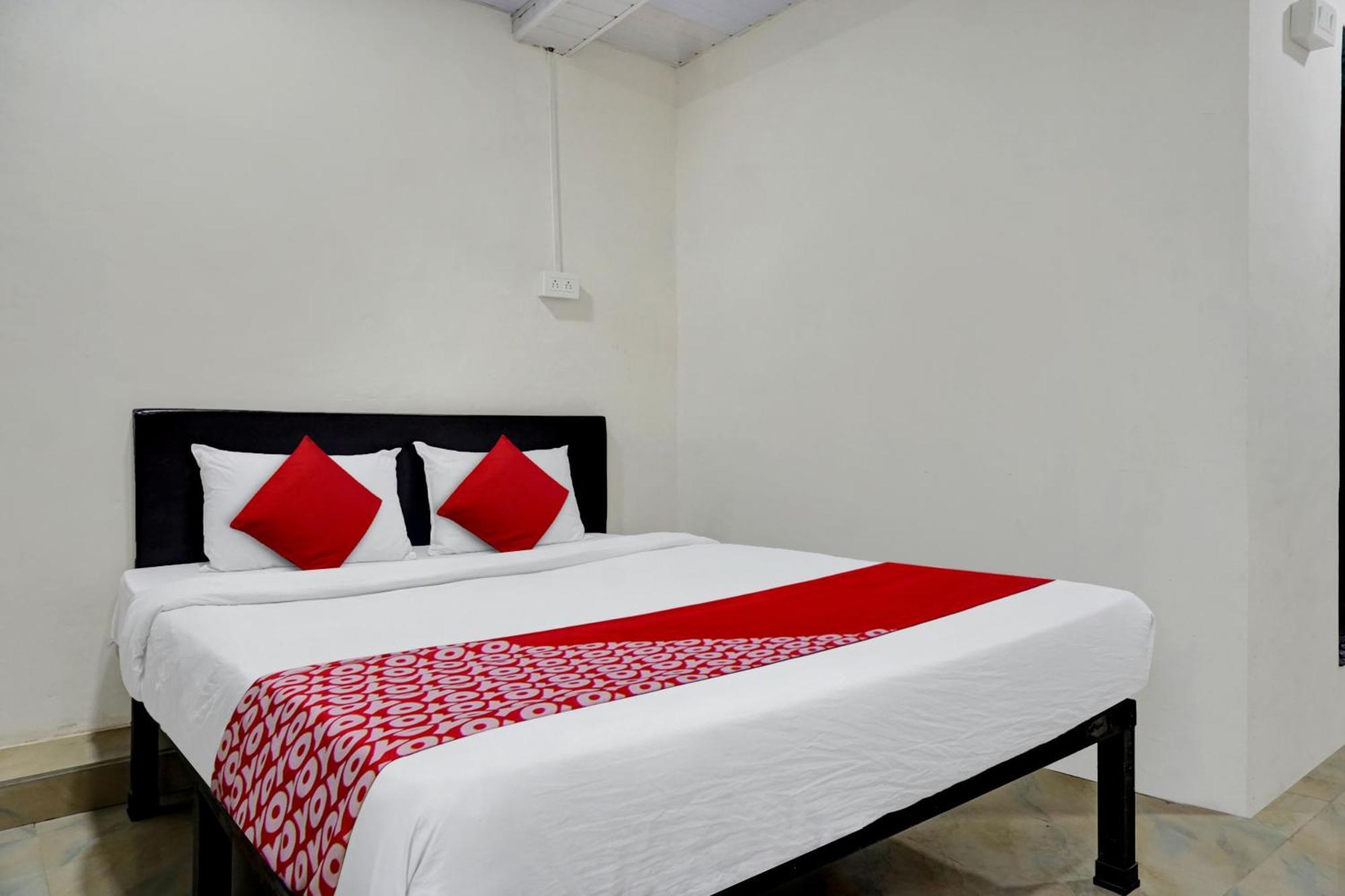 Hotel O Metro View Pimpri-Chinchwad Buitenkant foto